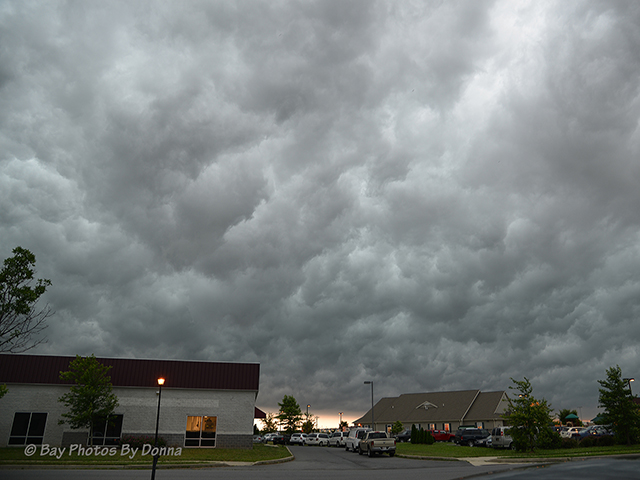 This had already rolled over us as it continues east.  You can see the beginning line of the storm in the distance.
