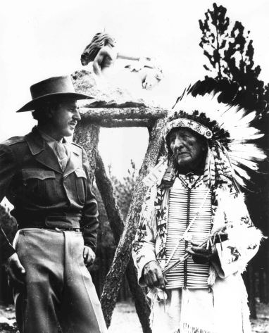 chief-standing-bear-korczak2