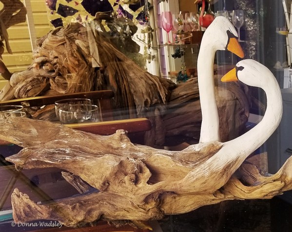 TSwan heart carving 2-8-19